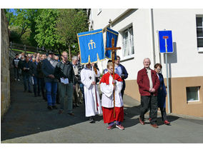 Bittprozession an Christi Himmelfahrt (Foto: Karl-Franz Thiede)